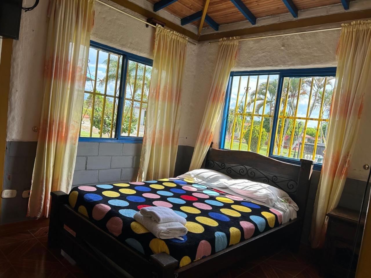 Hotel Campestre Manantial Del Quindio Монтенегро Екстериор снимка